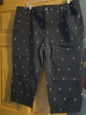 Charter Club Navy Cropped Anchor Pants
